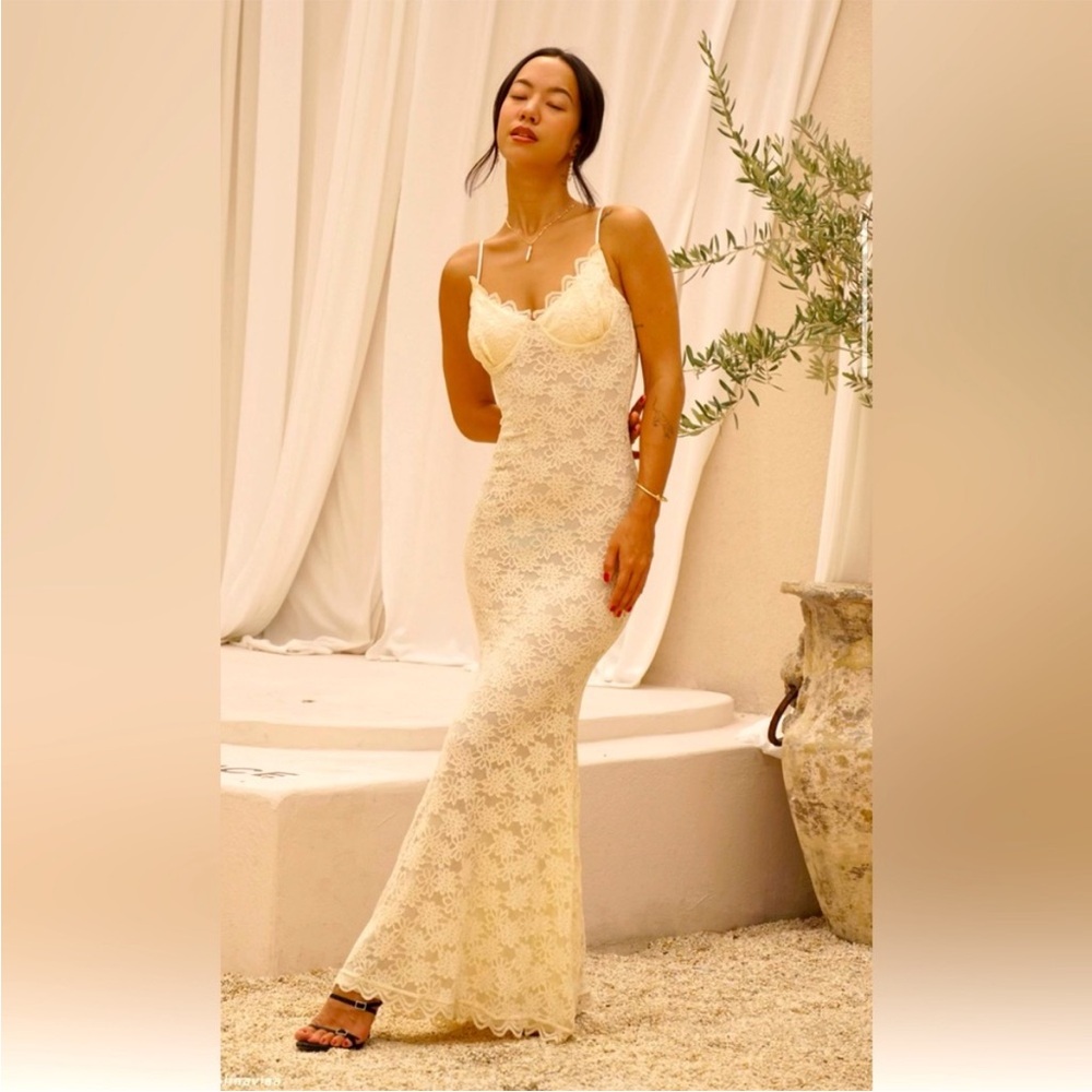 Meshki Cream Spaghetti Strap Sheath Maxi Dress